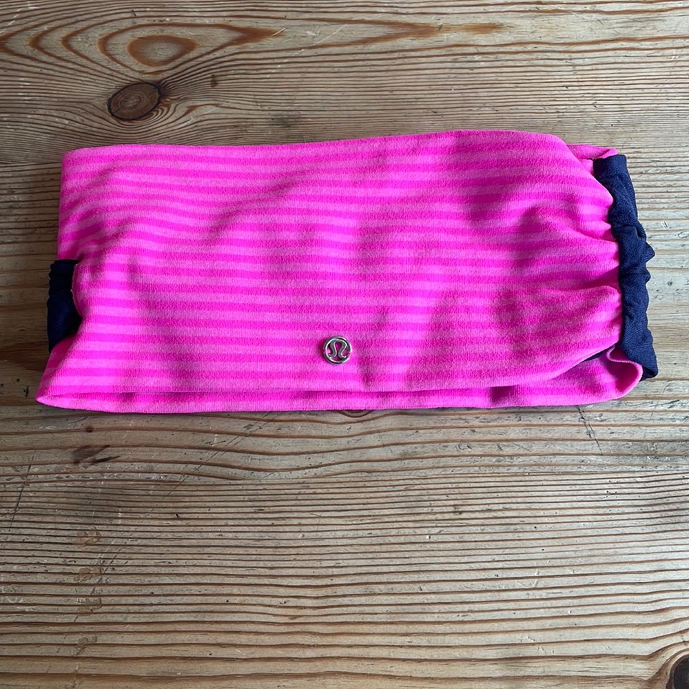 Lululemon headband.